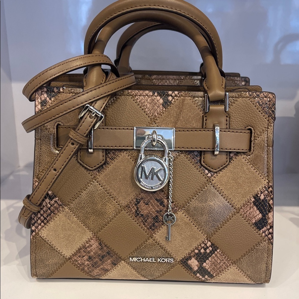 MICHAEL KORS Hamilton Small Patchwork Satchel Crossbody Bag
Driftwood 
NWT